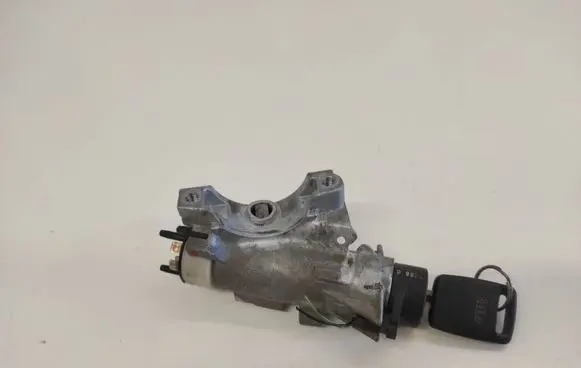 Audi A4 S4 B5 8D Ignition lock 4D0905851E