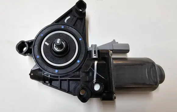 Chrysler Pacifica Sliding door motor 3043241A