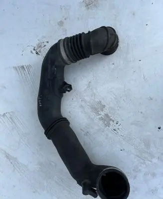 Subaru Forester SH Air intake hose/pipe A12AG05