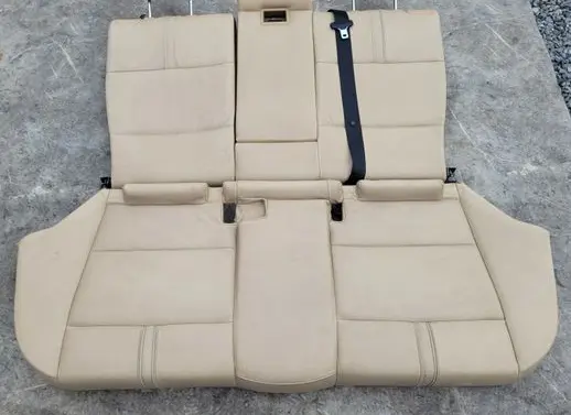 BMW X3 E83 Second row seats