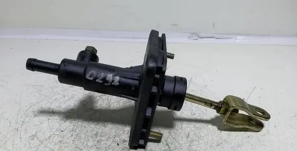 Hyundai Matrix Clutch master cylinder