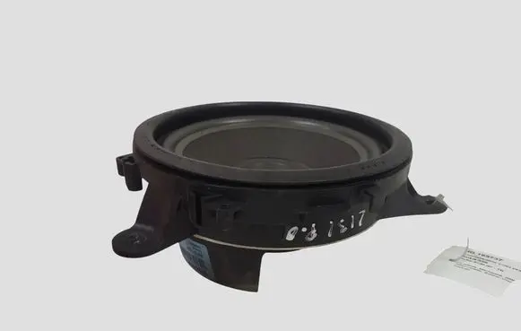 Volvo XC90 Front door speaker 30797139