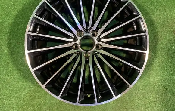 Mercedes-Benz CLS W257 R20 alloy rim 