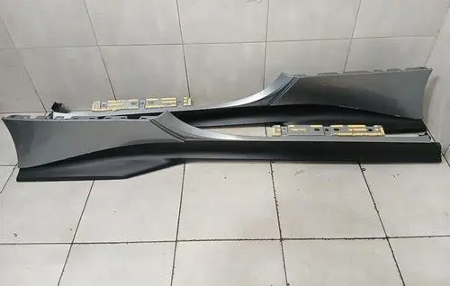 Ferrari California F149 Side skirt rear trim