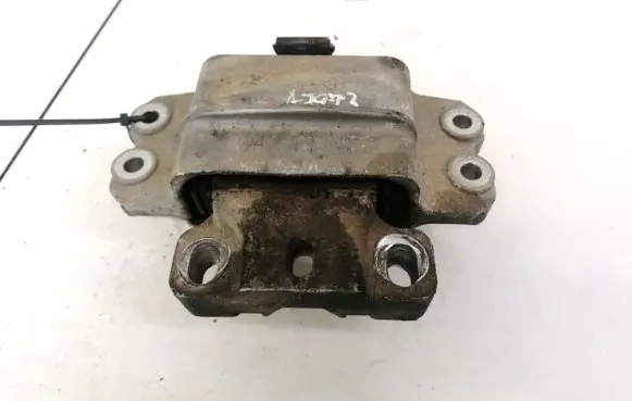 Audi A3 S3 8P Engine mount bracket 1K0199555