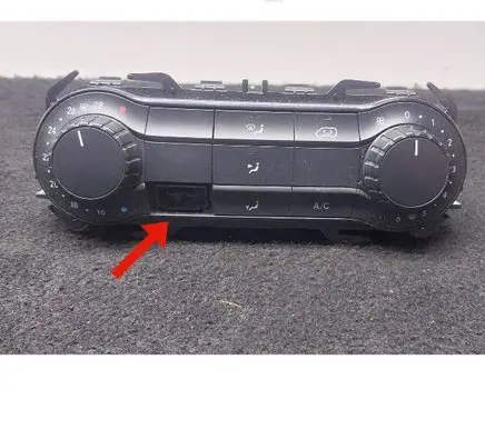 Mercedes-Benz Vito Viano W447 Climate control unit A4479000305