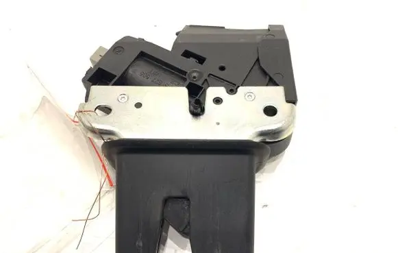 Audi A5 8T 8F Tailgate exterior lock 4F5827505D