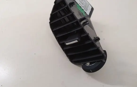 Opel Insignia A Dash center air vent grill 13282235