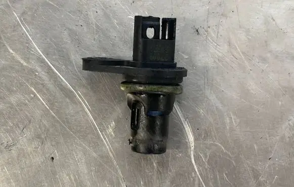 BMW X5M E70 Camshaft position sensor 7525014