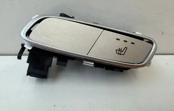 Mercedes-Benz GLC C253 Seat heating switch A2139057502