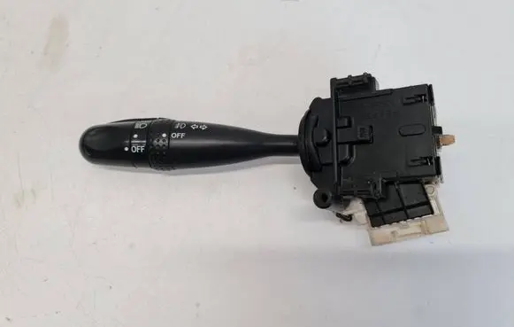 Toyota RAV 4 (XA20) Indicator stalk 1736482