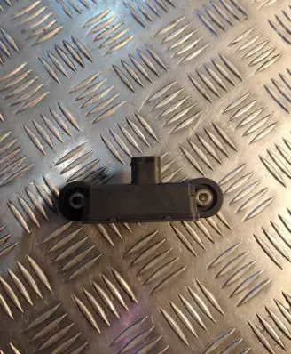 Mercedes-Benz C W204 ESP acceleration yaw rate sensor A0055421918 10170106303