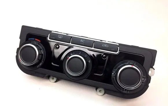 Volkswagen Golf VI Climate control unit 3C0907336M