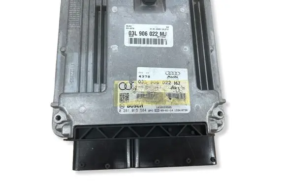 Audi A4 S4 B8 8K Engine control unit/module 03L906022MJ 0281015584 0511942