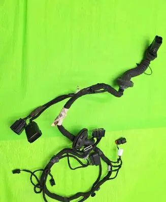 Ford Mondeo MK V Front door wiring loom dg9t14630