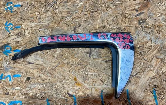 Mazda 3 Rear door glass trim molding BDMT S2510G042-I