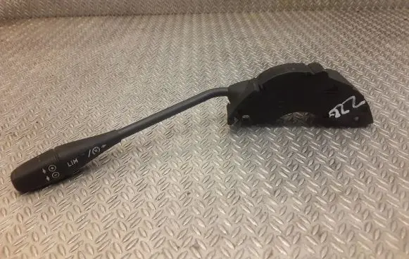 Mercedes-Benz S W220 Cruise control switch 0085452524 A0085452524