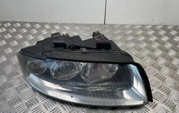 Audi A4 S4 B6 8E 8H Headlight/headlamp 8E0941002F