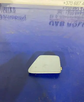 Ford C-MAX I Front tow hook cap/cover 7M5117A989AW
