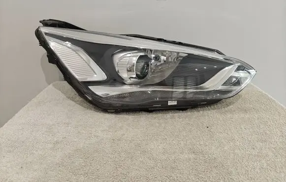 Ford C-MAX II Headlight/headlamp F1CB13D152AF PL12502AT01 90101685