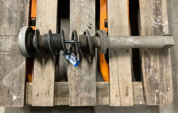 BMW 5 E60 E61 Rear shock absorber with coil spring 