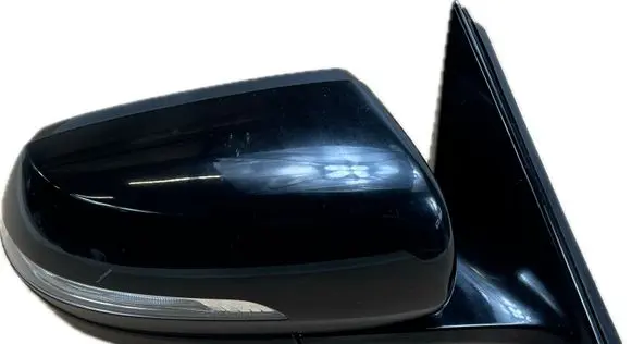 Hyundai Genesis Front door electric wing mirror 87620B1400