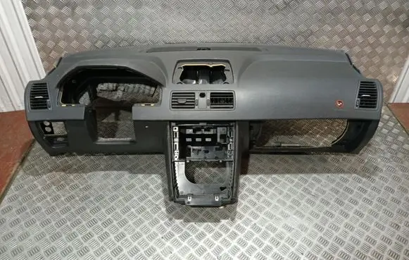 Volvo XC90 Dashboard 