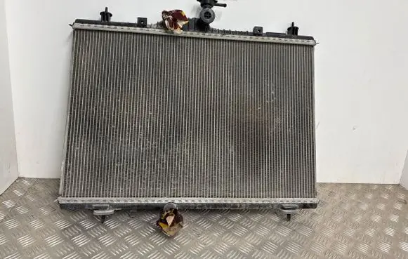 Renault Koleos I Coolant radiator