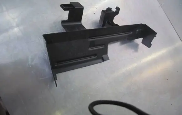 Ford Focus Intercooler air guide/duct channel BM518311A D2L4A