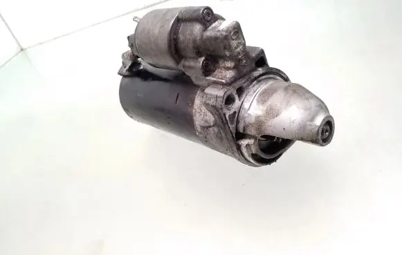 Mercedes-Benz E W212 Starter motor A6519063100 0986024563