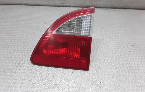 Ford Galaxy Tailgate rear/tail lights