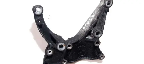 Ford Focus Engine mounting bracket 97bb3k738ae