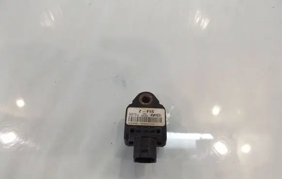 Hyundai i30 Airbag deployment crash/impact sensor 95920A0100