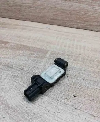 Audi A4 S4 B6 8E 8H Airbag deployment crash/impact sensor 8E0959643B