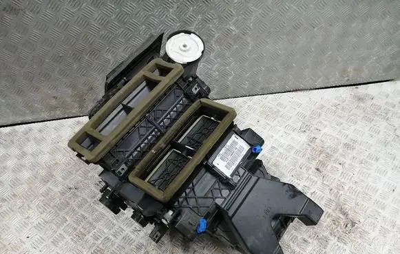 Ford Focus Interior heater climate box assembly F1F119B555NB 6652A G346MCA