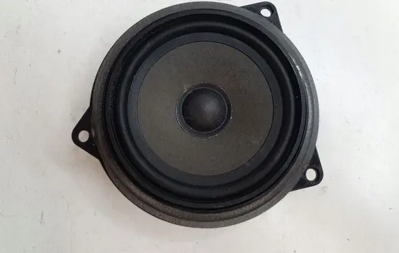 BMW 2 Active Tourer U06 Front door speaker 9143232