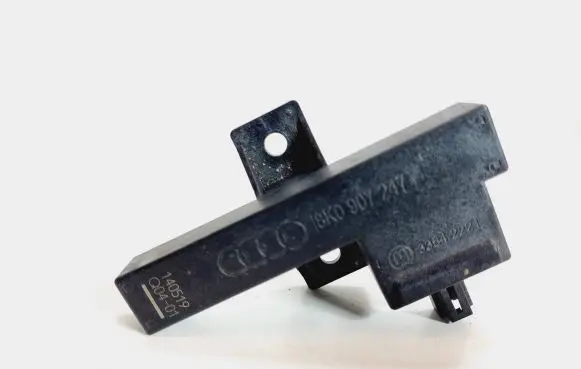Audi A6 C7 Keyless (KESSY) go control unit/module 8K0907247