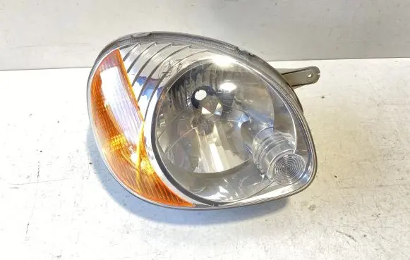 Hyundai Atos Classic Headlight/headlamp 9210206XXX