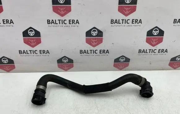 BMW 4 F36 Gran coupe Engine coolant pipe/hose 8573187 14317114878