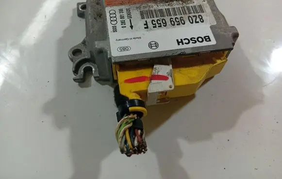 Audi A2 Airbag control unit/module 0285001386