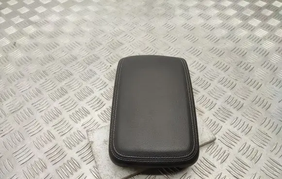 Mercedes-Benz A W176 Armrest