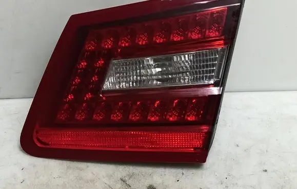 Mercedes-Benz E W212 Tailgate rear/tail lights A055364