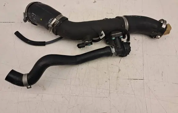 Hyundai i30 Intercooler hose/pipe 282882GTE0 282862GTE0