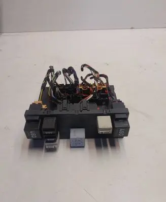Volkswagen Golf Plus Comfort/convenience module 3C0937049AD F005V00630 H527S2002