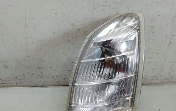 Front indicator light