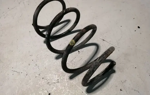 BMW 5 E60 E61 Front coil spring 