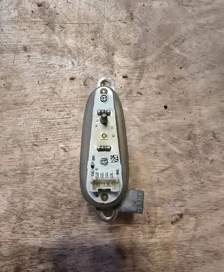 BMW 3 F30 F35 F31 LED ballast control module 1305715258