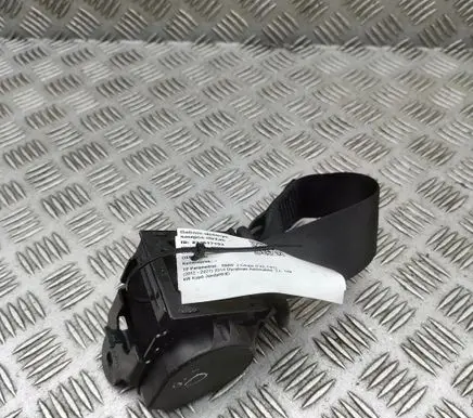 BMW 2 F22 F23 Rear seatbelt 7243309
