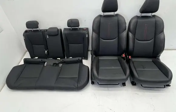 Lexus LBX Seat set 
