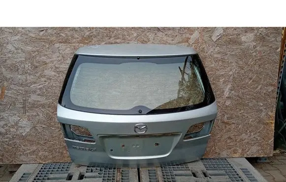 Mazda 626 Front vent window/glass (coupe) 